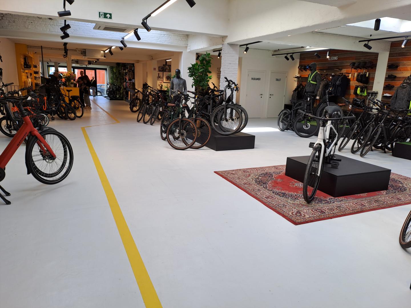 Epoxy gietvloer - De Geus - Schoten