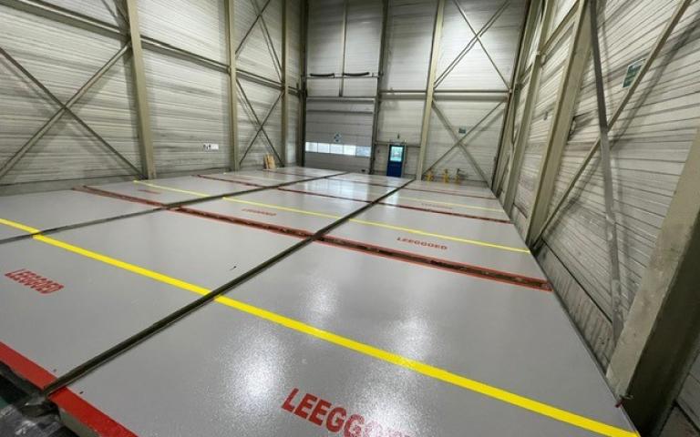 Uitvlakken met epoxy - ZF Windpower Lommel