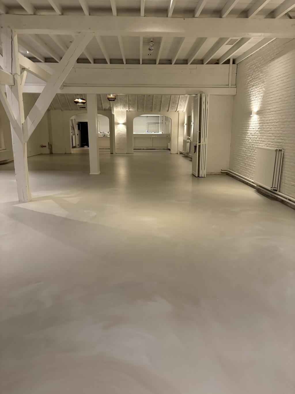 Floorline IND - Feestzaal te Turnhout