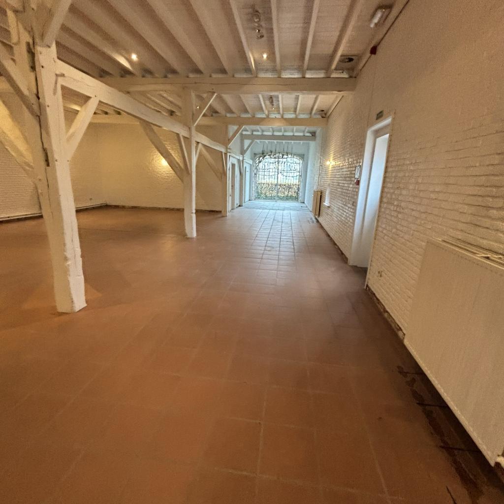 Floorline IND - Feestzaal te Turnhout